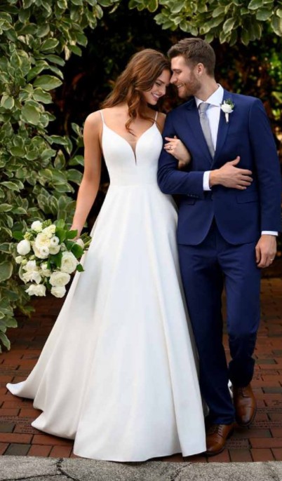 Essense of Australia D3080 Preowned Wedding Dress - Stillwhite