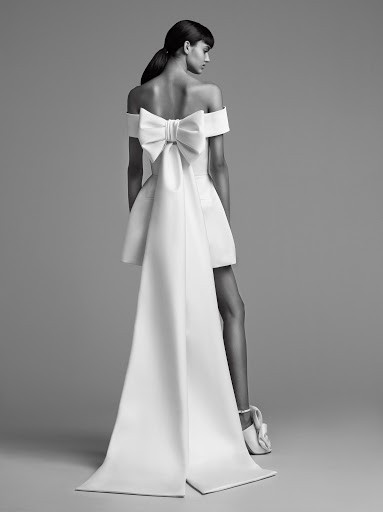 Viktor Rolf Sculptural Bow Train Mini Pantsuit Used Wedding Dress Save 53 Stillwhite