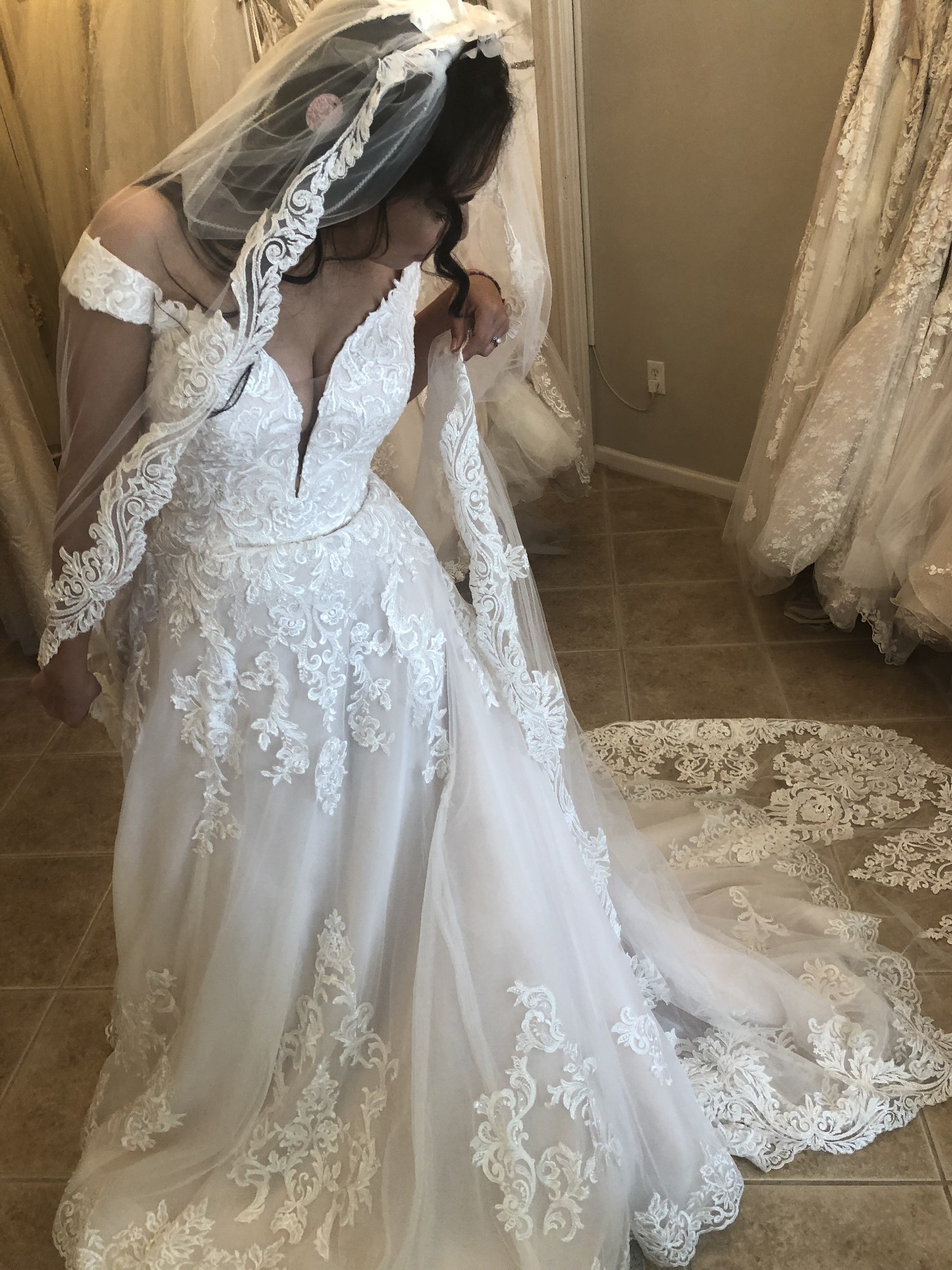 Essense of Australia, D2815 New Wedding Dress Save 50% - Stillwhite