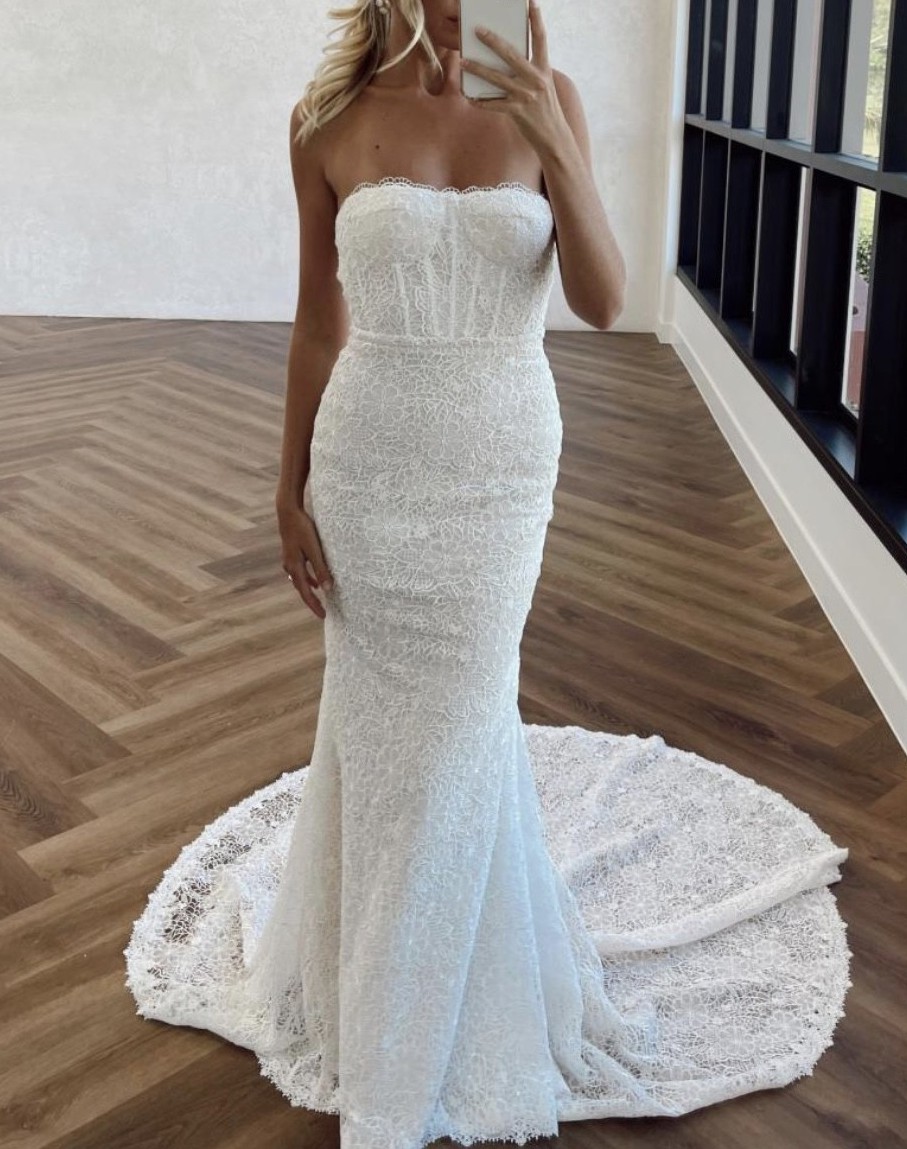 Made With Love, Custom Made New Wedding Dress Save 26% - Stillwhite Made With Love, Custom Made New Wedding Dress Save 26% - Stillwhite