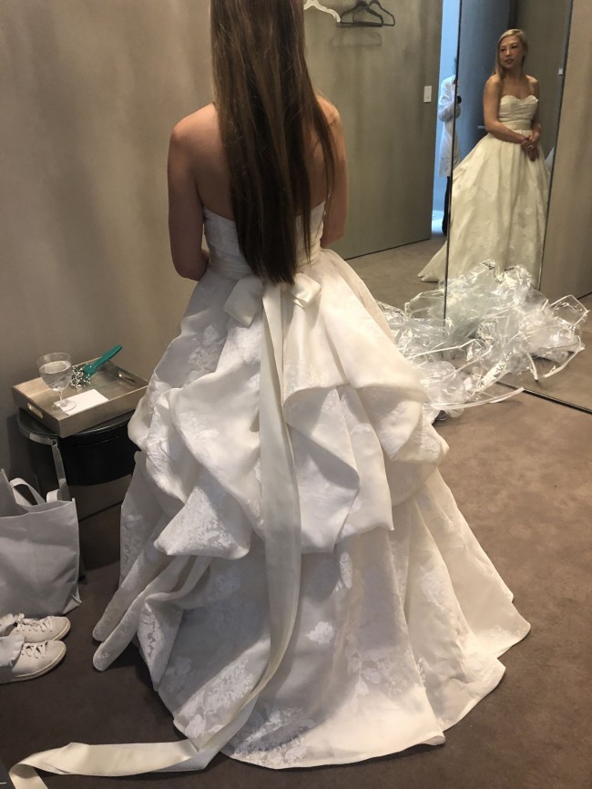 Monique Lhuillier Selena Fall 2019 Used Wedding Dress Save 81% - Stillwhite