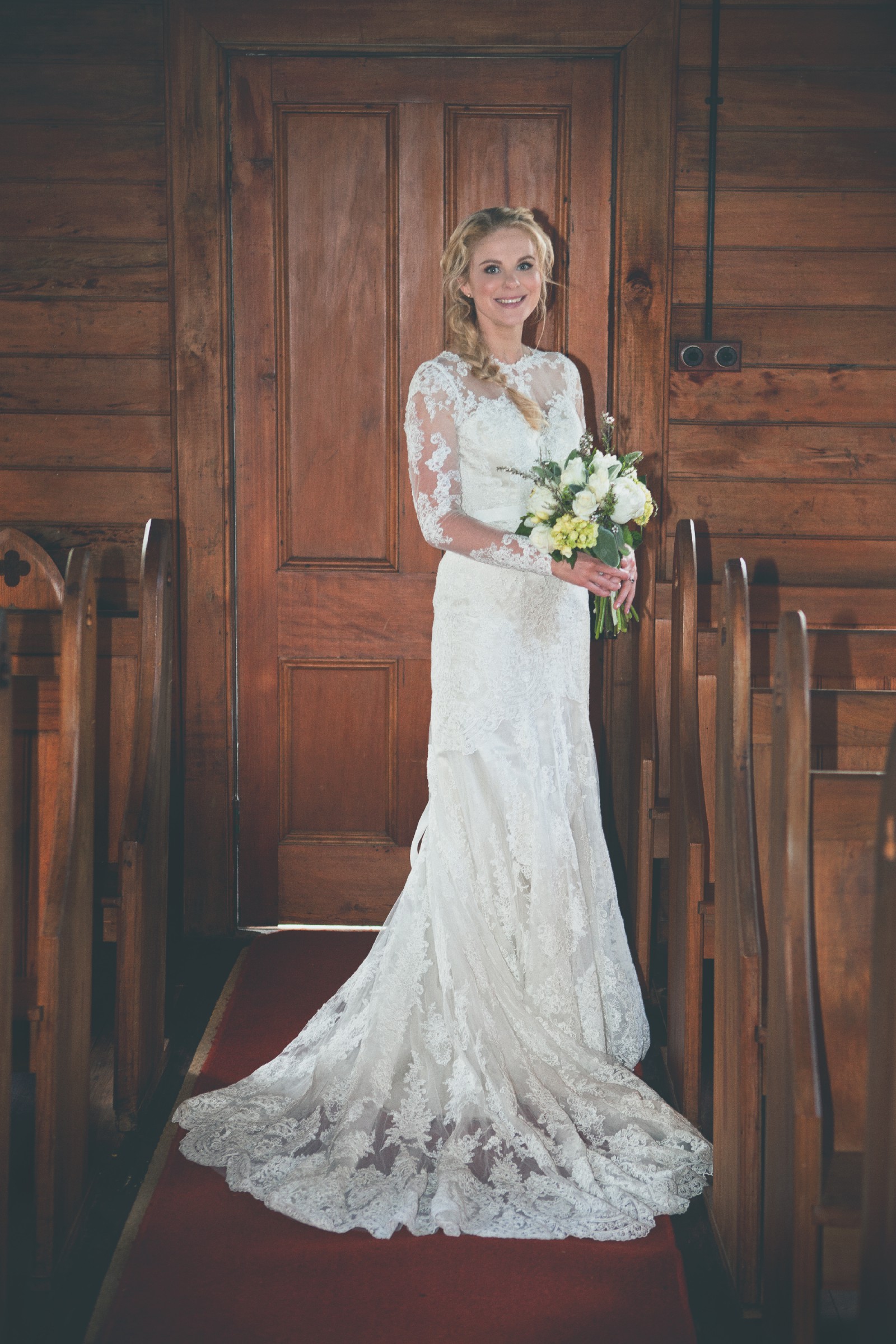 Essense of Australia Preloved Wedding Dress Save 47 Stillwhite