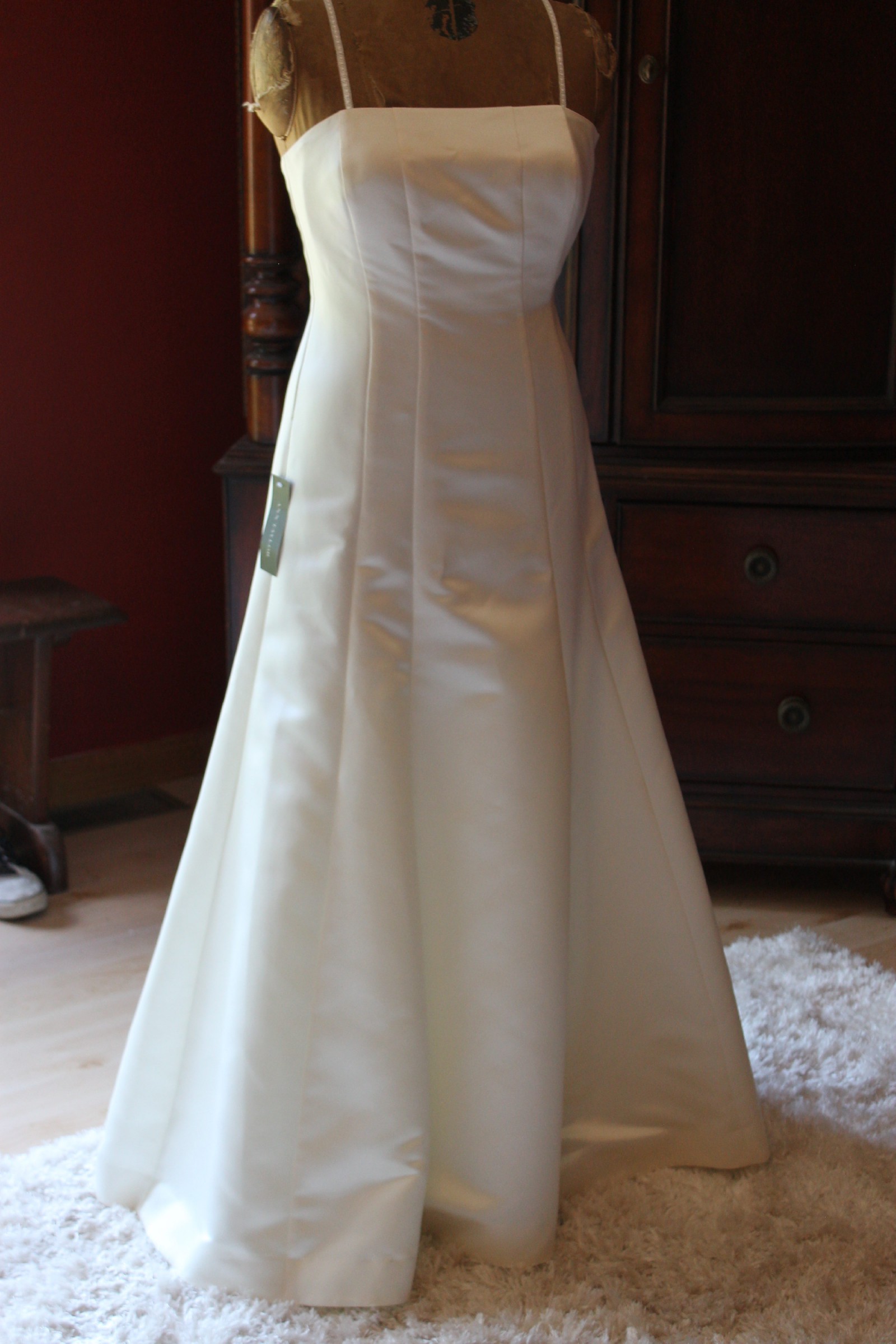 Ann Taylor Ann Taylor Duchess Satin Strapless Wedding Dress New Wedding  Dress Save 80% - Stillwhite
