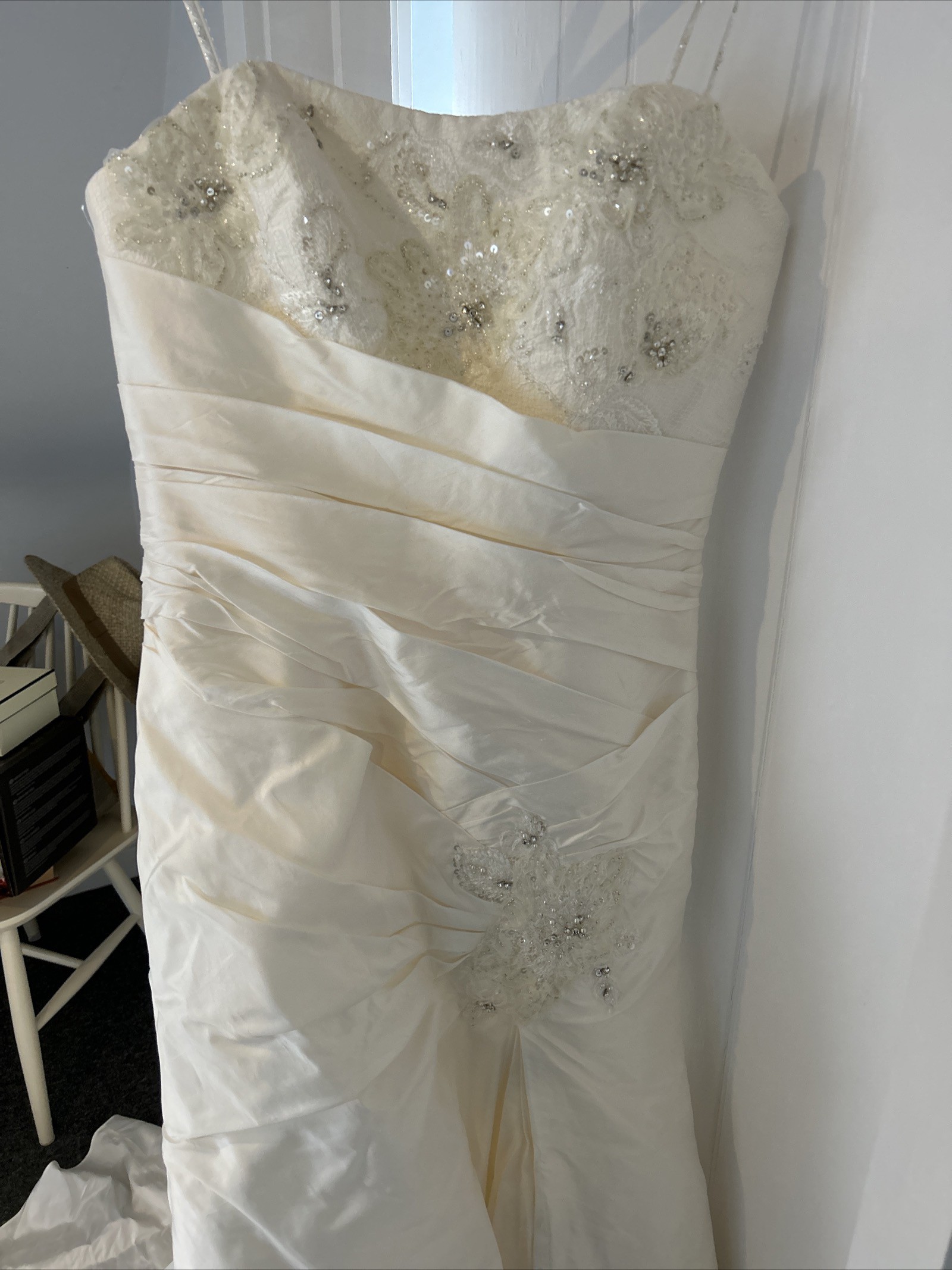 Benjamin Roberts New Wedding Dress - Stillwhite