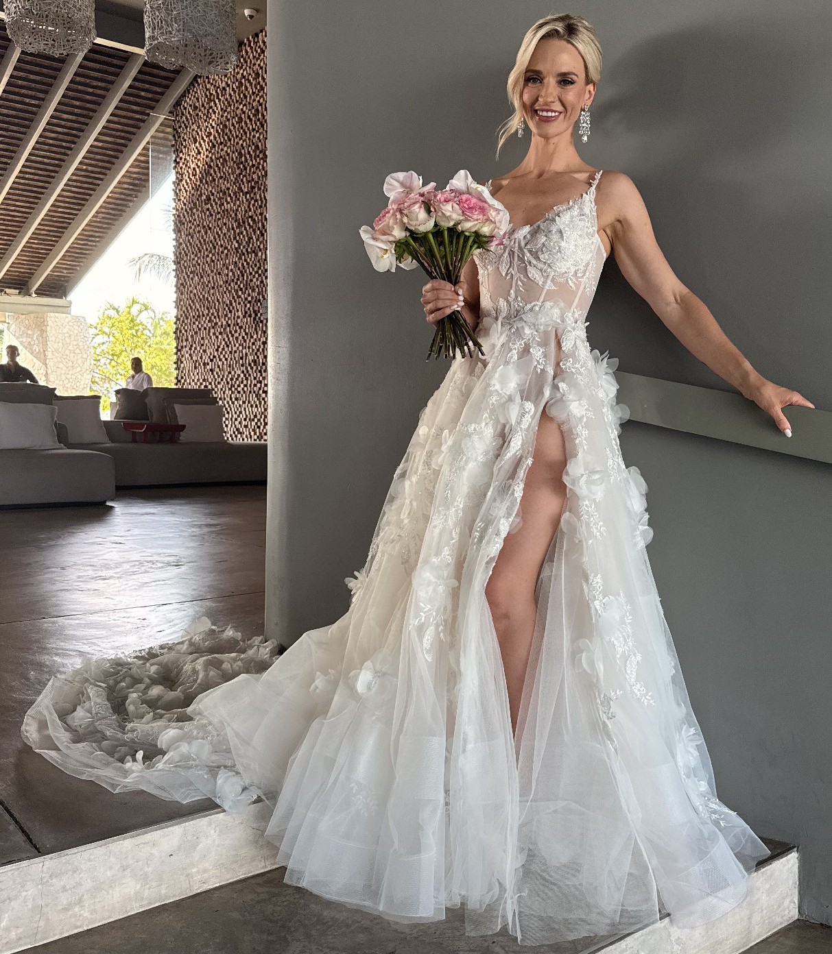 Bride Dress Tom Flowers Wedding Dresses Tom Ford White Bridal Lace