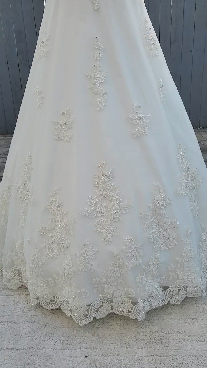 Maggie Sottero, Brand New, Unaltered, Pristine Condition