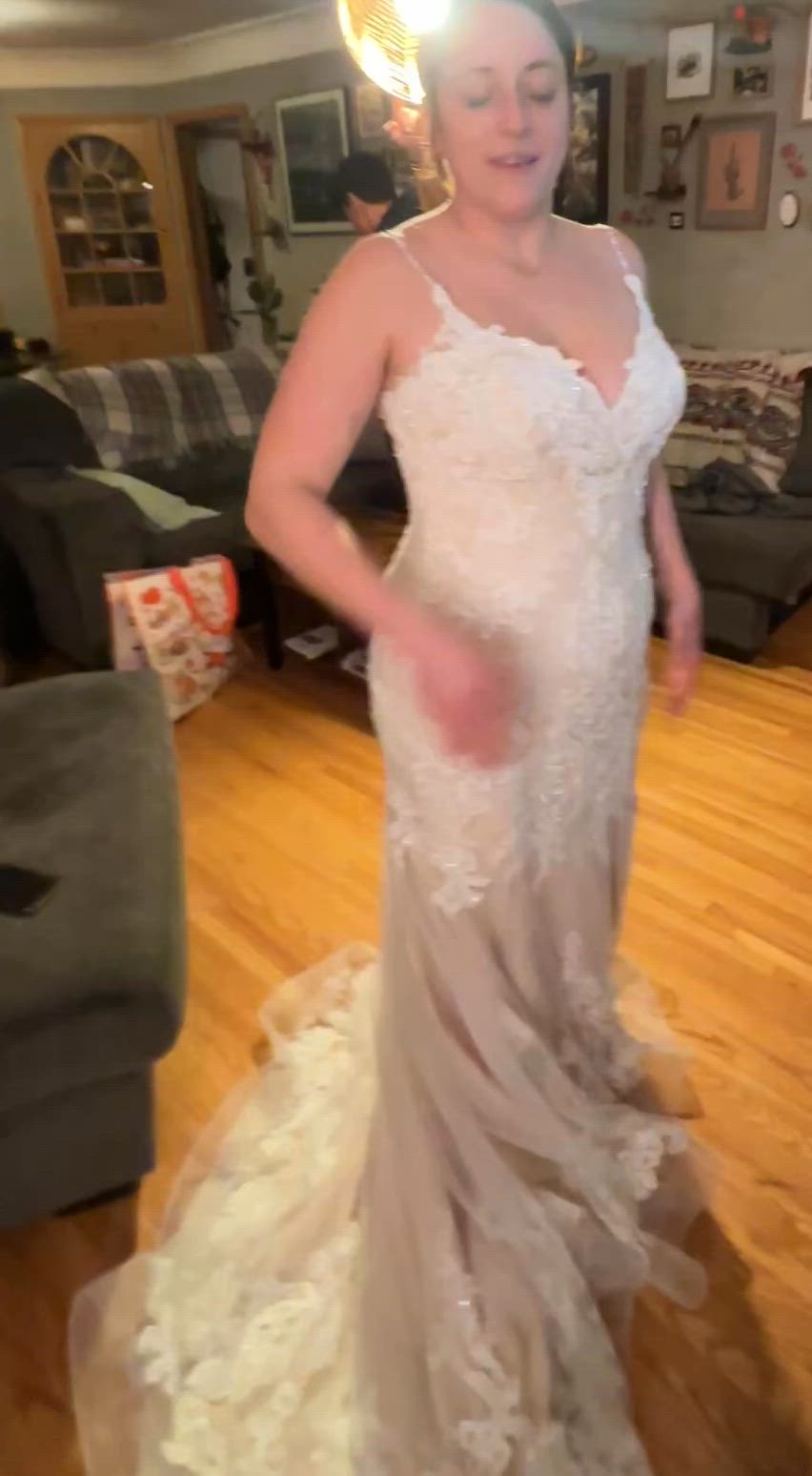Maggie Sottero, Glorietta Lynette