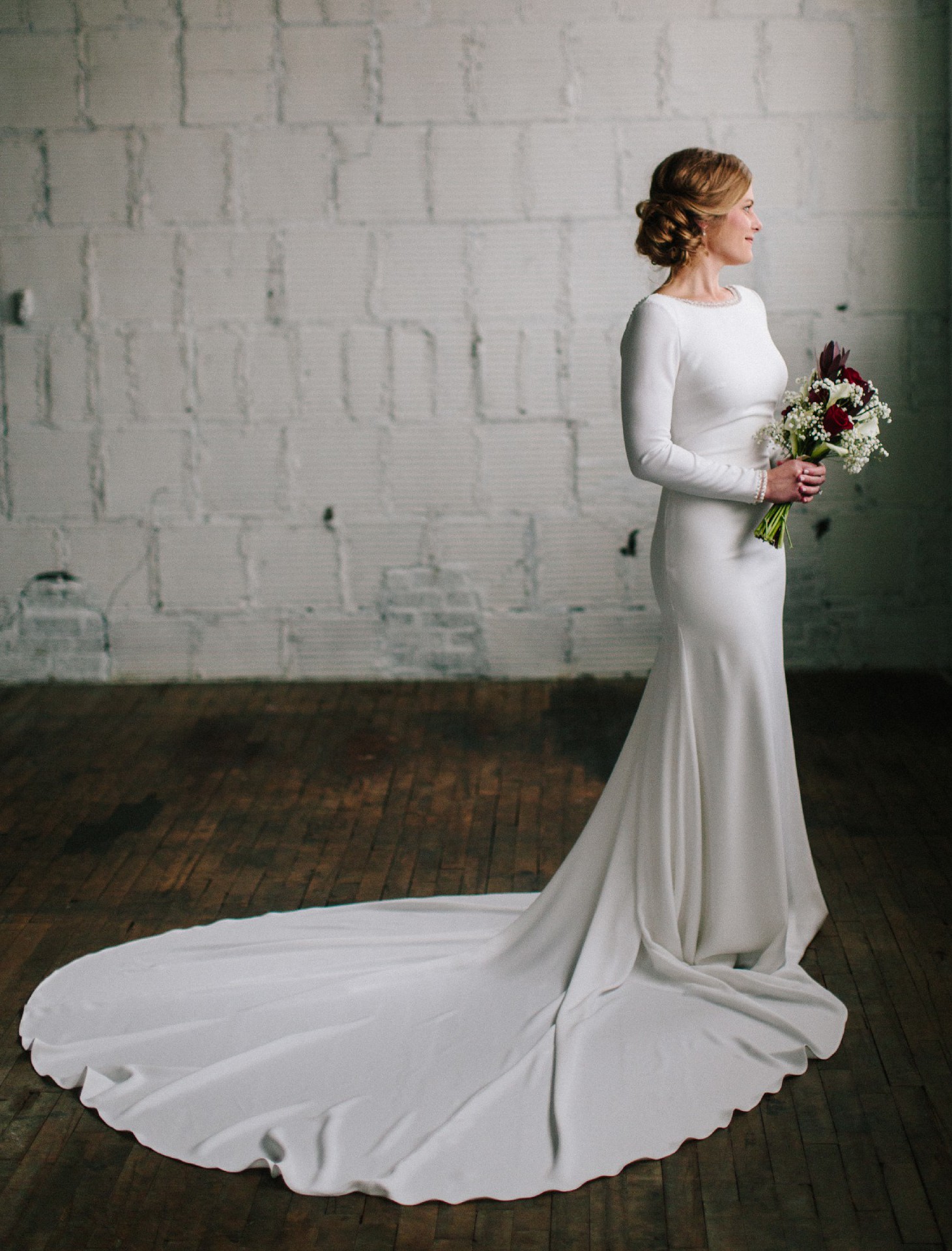 Drana Used Wedding Dress 57% -