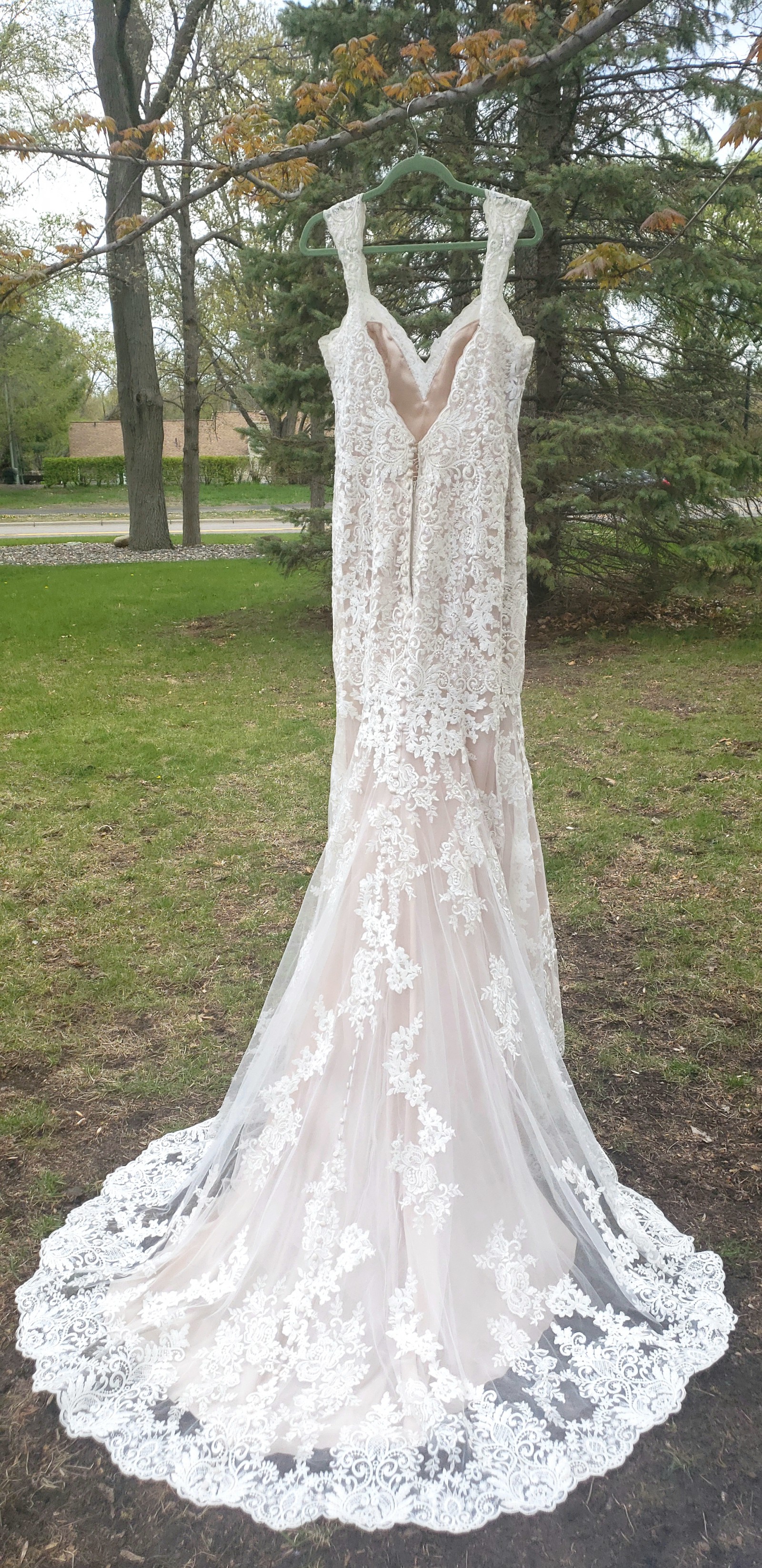  Allure  Bridals  9419 Sample Wedding  Dress  on Sale 62 Off 