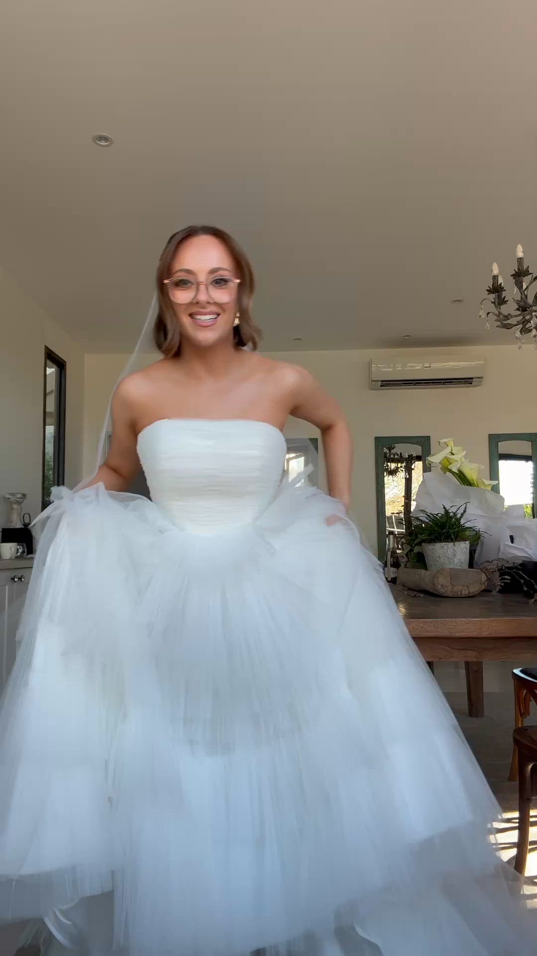 Kyha Studios, Agata Gown