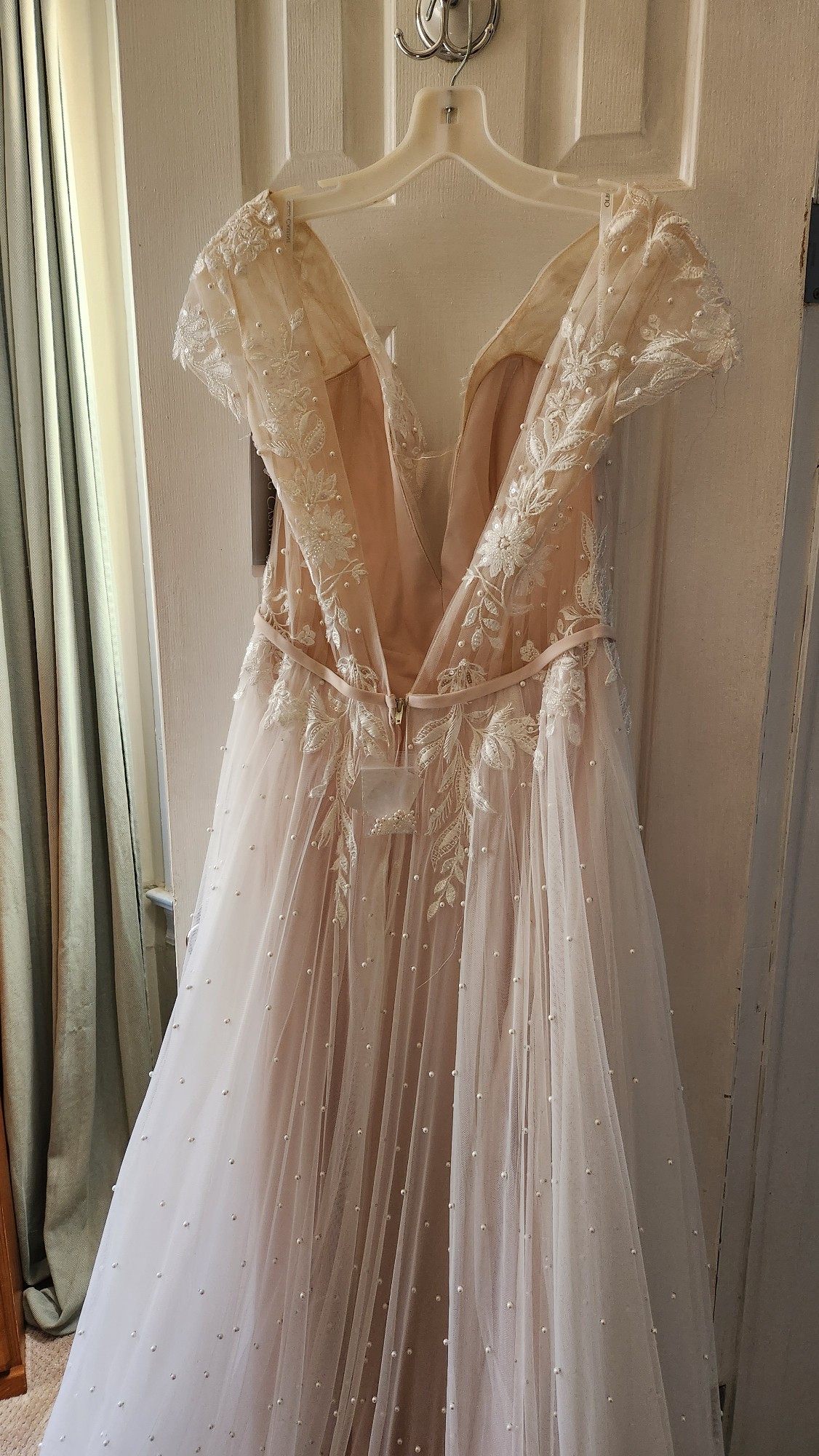 oleg cassini off the shoulder tulle wedding dress Oleg Cassini, Ivystone New Wedding Dress Save 47%