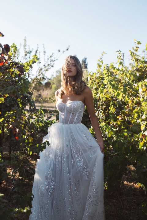 Flora Bride Flora Bride
