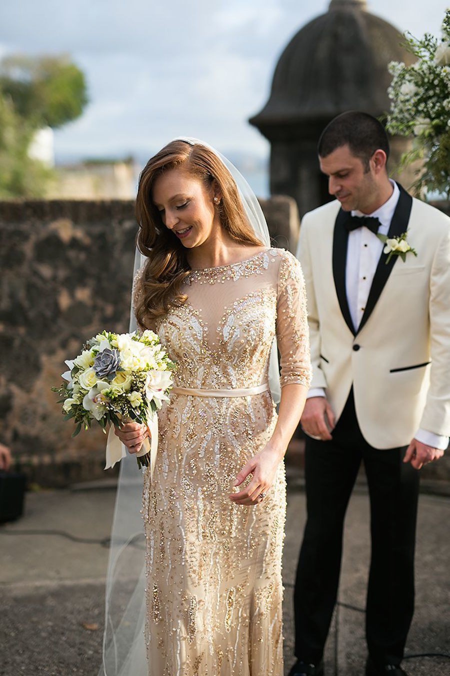Lovely Bride via StyleMePretty.com Lovely Bride via StyleMePretty.com