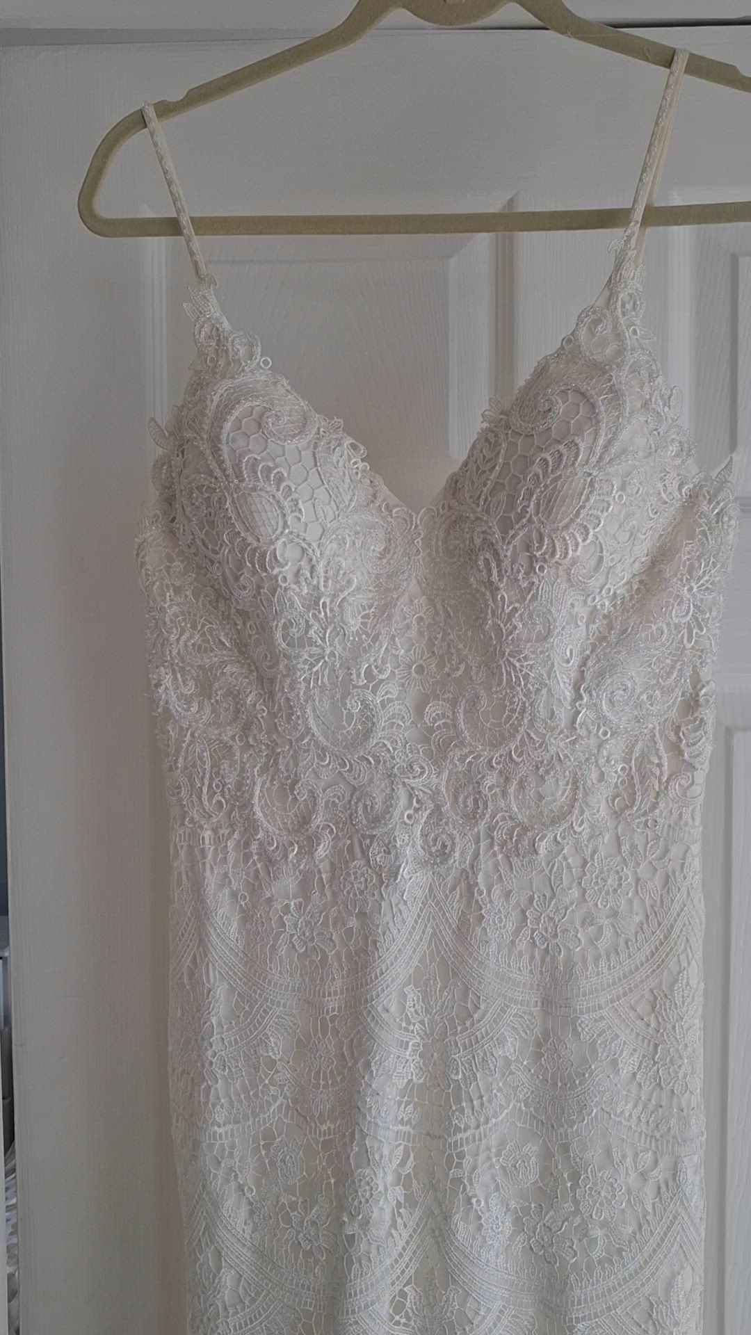 Enchanting By Mon Cheri, 218166
