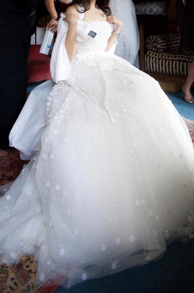 custom oscar de la renta