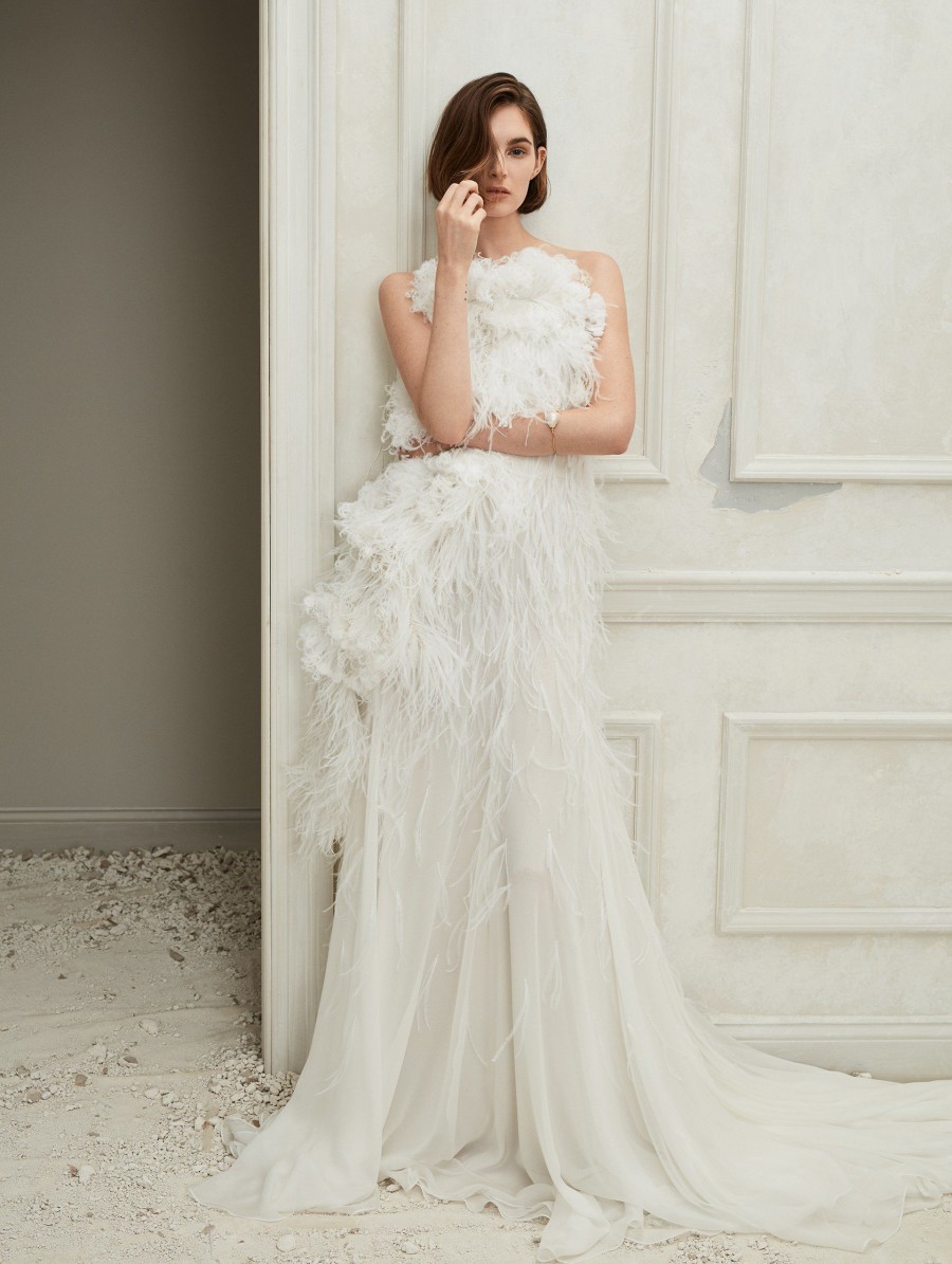 19 Luxe Feather Accent Wedding Dresses – Stillwhite Blog