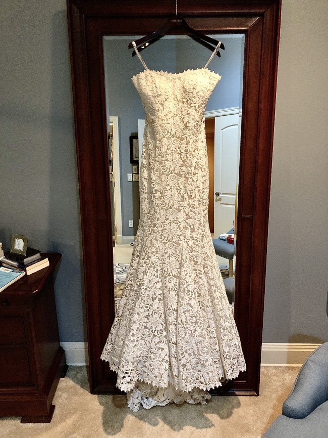 Monique Lhuillier Sawyer Sample Wedding Dress Save 57% - Stillwhite