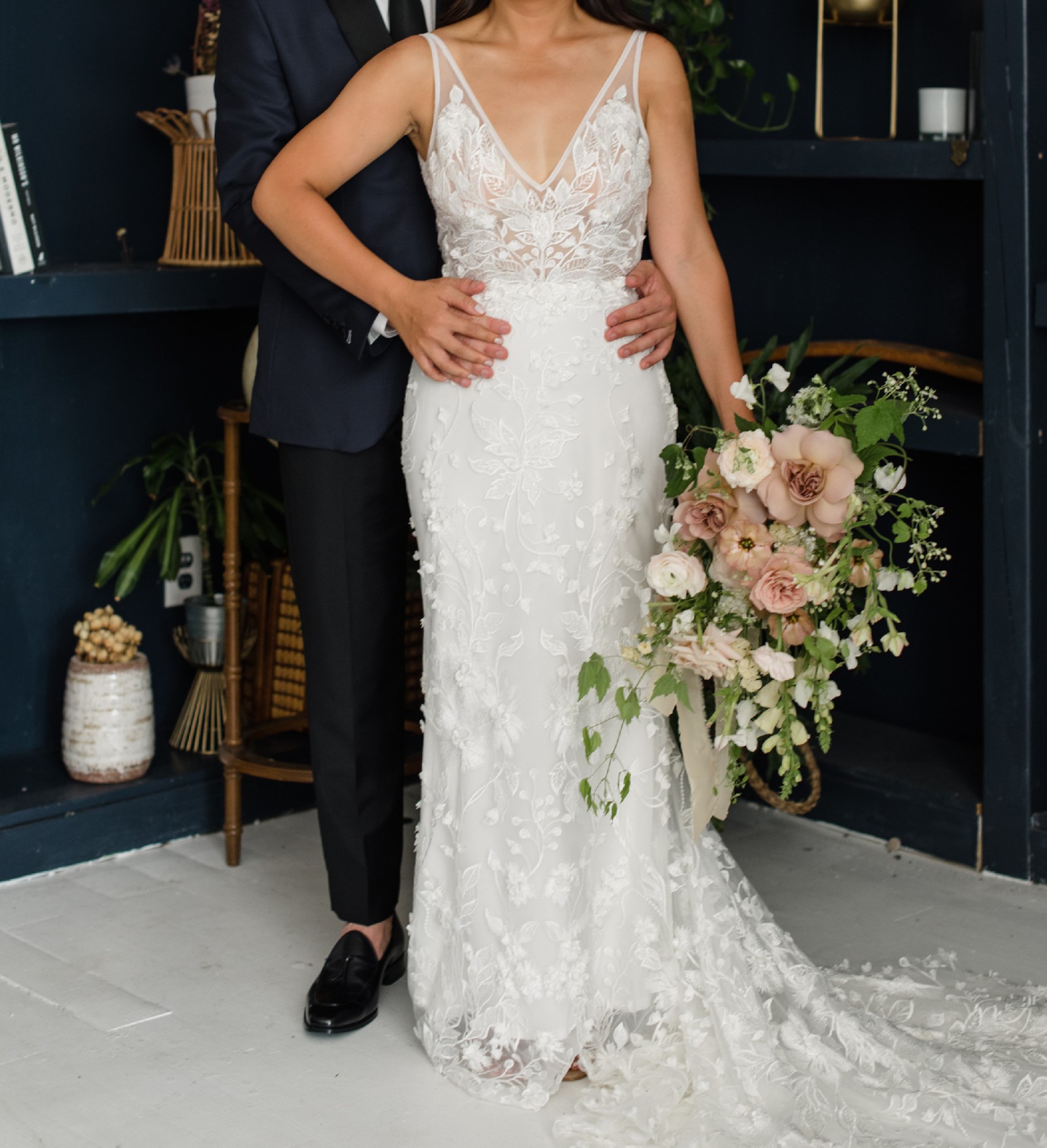 Made With Love, Carla w/3D lace Preloved Wedding Dress Save 57% - Stillwhite