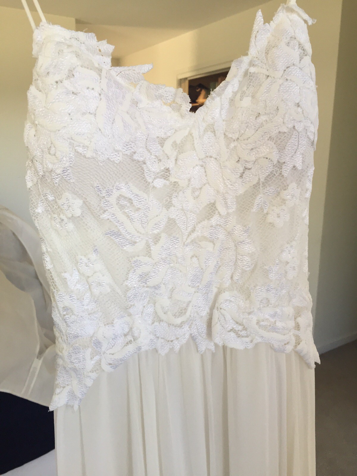 Grace Loves Lace, Tara Second Hand Wedding Dress Save 67% - Stillwhite