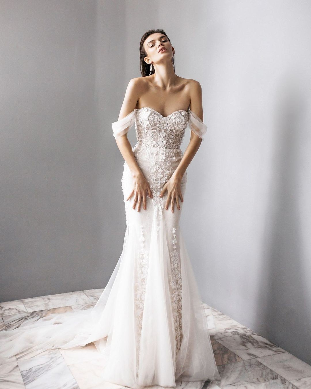 Eva Lendel Lira Sample Wedding Dress Save 40 Stillwhite
