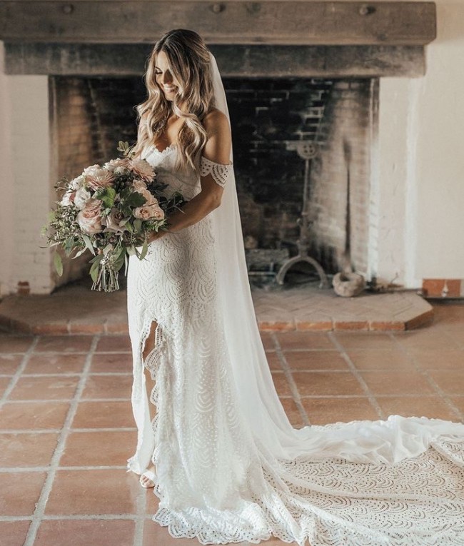 pre loved grace loves lace