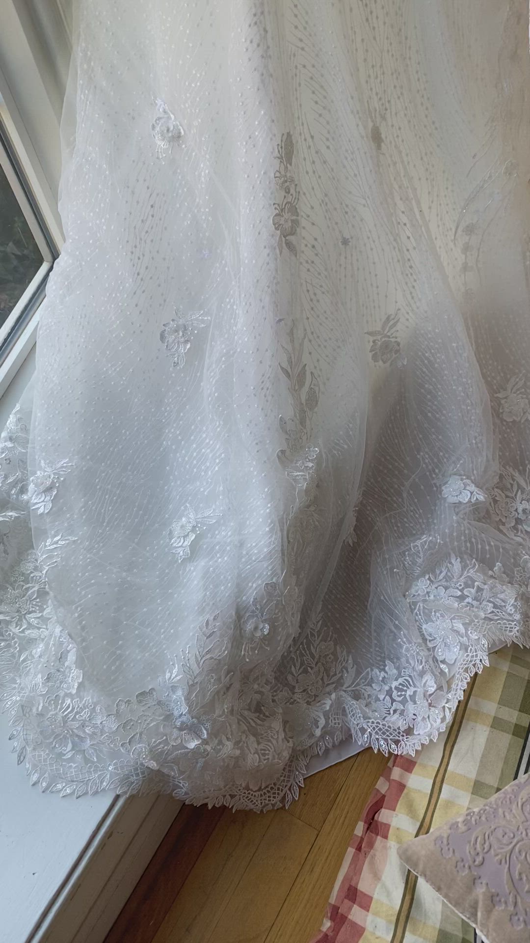 Pronovias, AETHRA