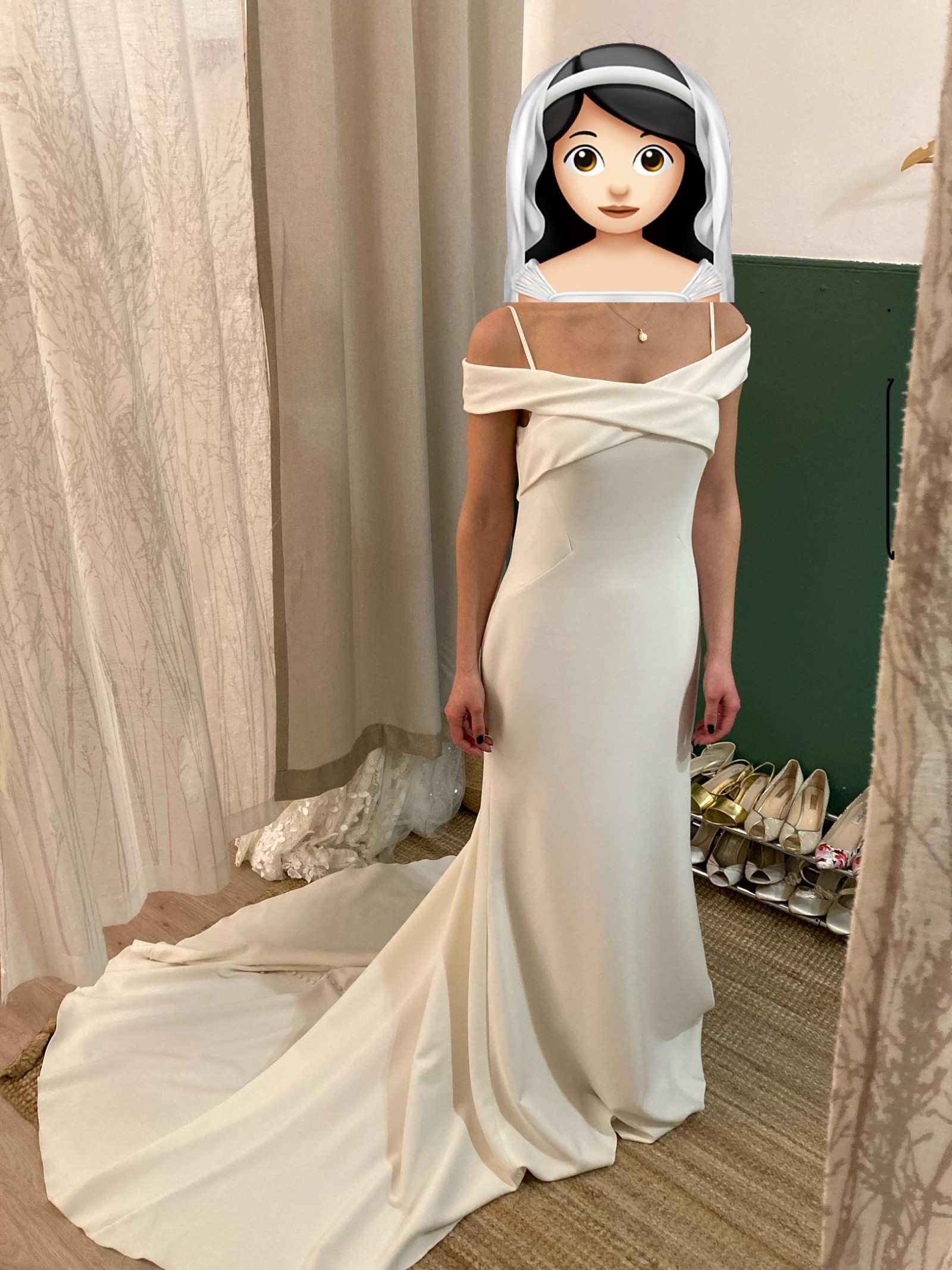 Blue By Enzoani, Maylin Sample Wedding Dress Save 75% - Stillwhite
