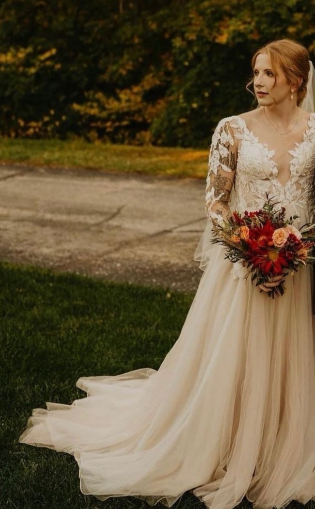 Galina Signature, Illusion Plunge Lace Appliqued Wedding Dress Save 57% -  Stillwhite