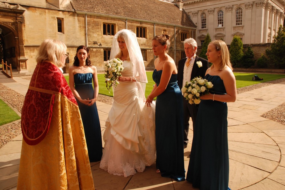 Emma Victoria Payne Tailor Made Used Wedding Dress On Sale 57 Off