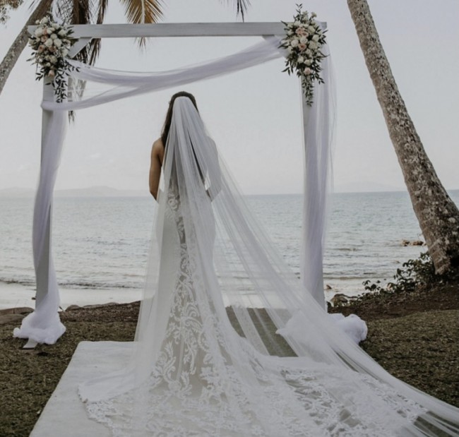 blue by enzoani lainey