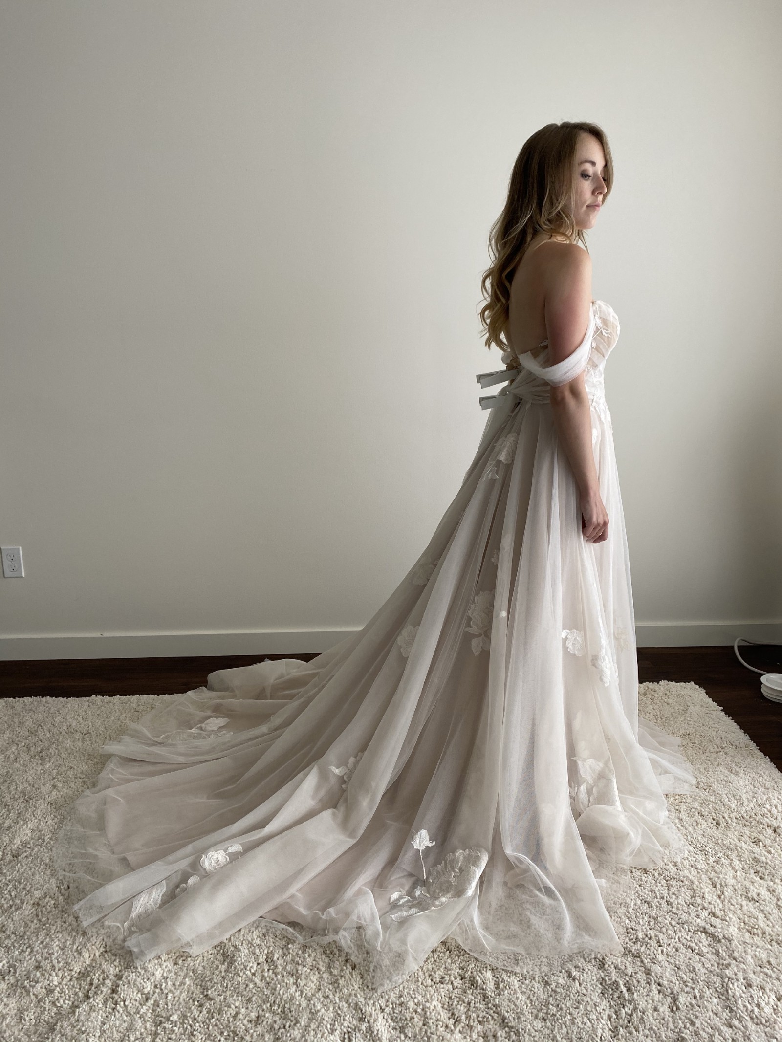 Willowby Maudie New Wedding Dress Save 39% - Stillwhite
