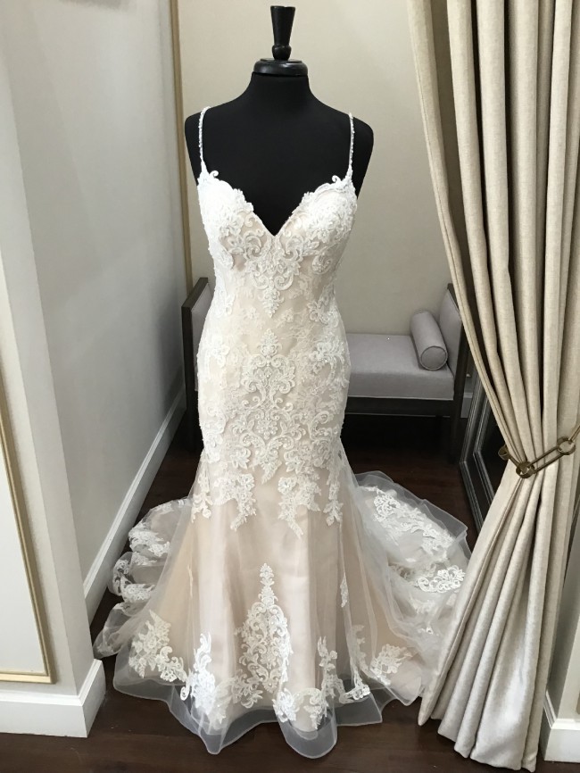 Maggie Sottero Glorietta Sample Wedding Dress Save 58% - Stillwhite