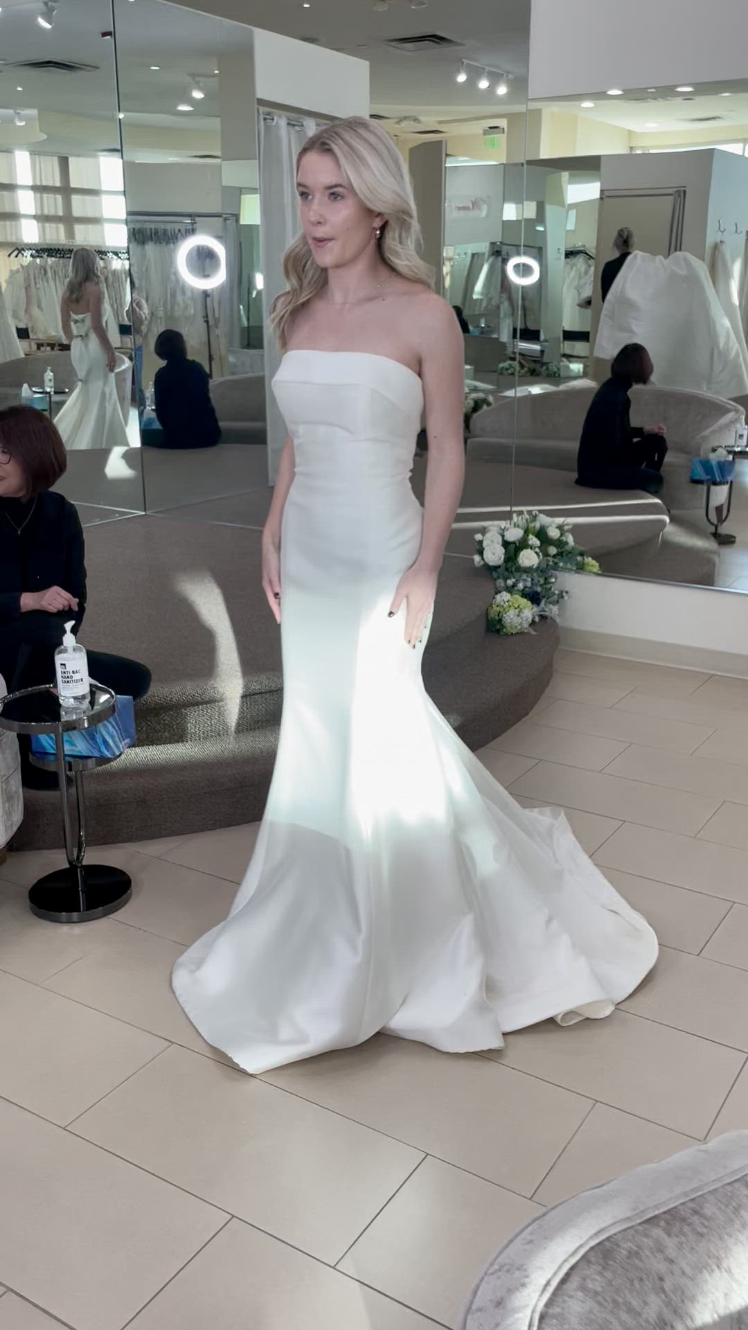 Sareh Nouri, Peony gown