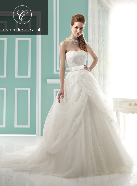 Jasmine Bridal Sample Wedding Dress Save 46 Stillwhite