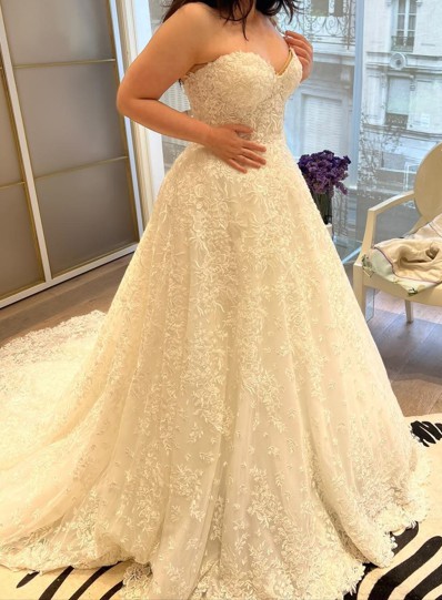 Monique Lhuillier, BL23 105 Monique Lhuillier, BL23 105