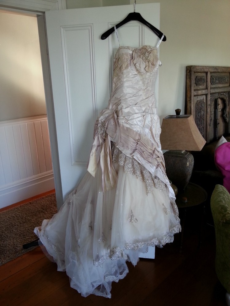 Ian Stuart Mokalita Preowned Wedding Dress Save 42% - Stillwhite