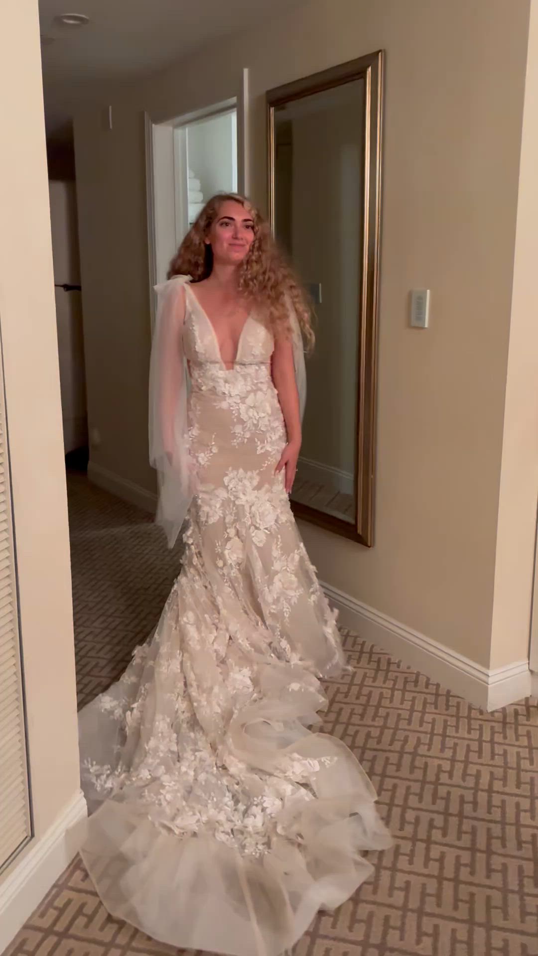 Galia Lahav, G-104