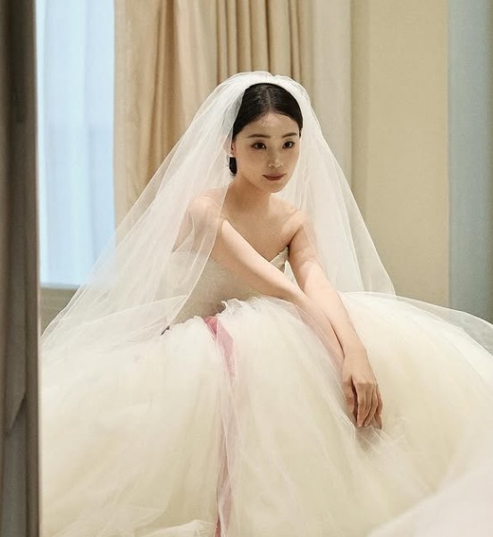 Vera Wang Sample Wedding Dress Save 42% - Stillwhite