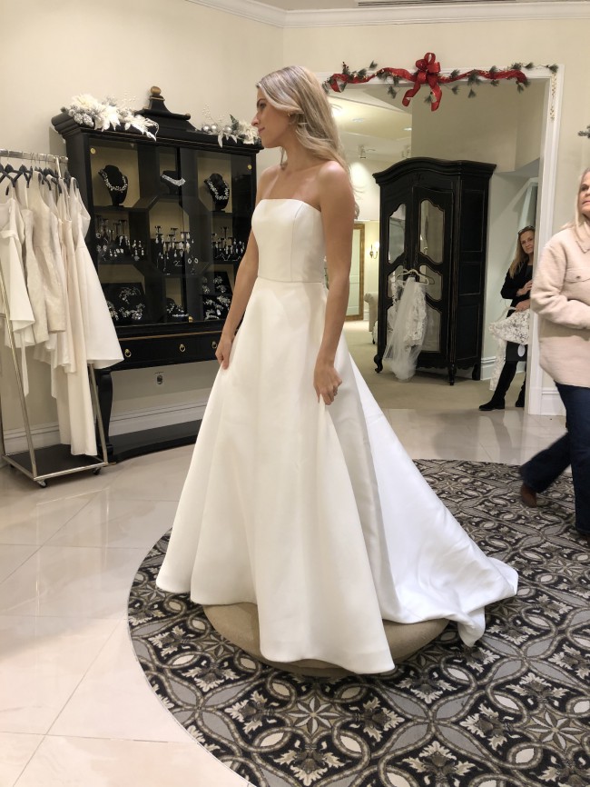 Amsale Wedding Dress Save 25% - Stillwhite