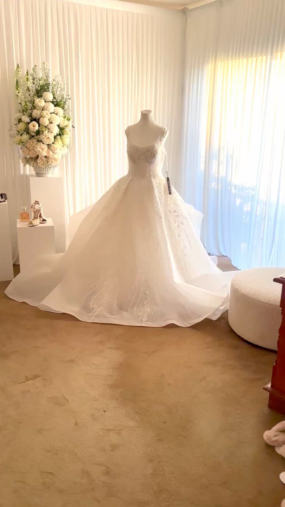 Sima Couture, Elif gown