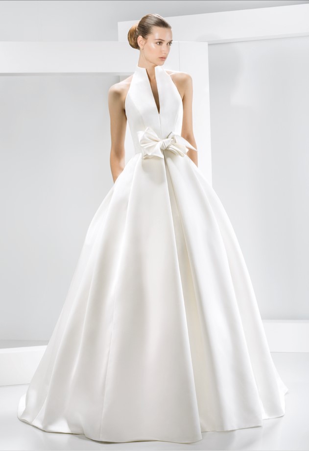  Jesus  Peiro  6000 Preowned Wedding  Dress  on Sale 58 Off 