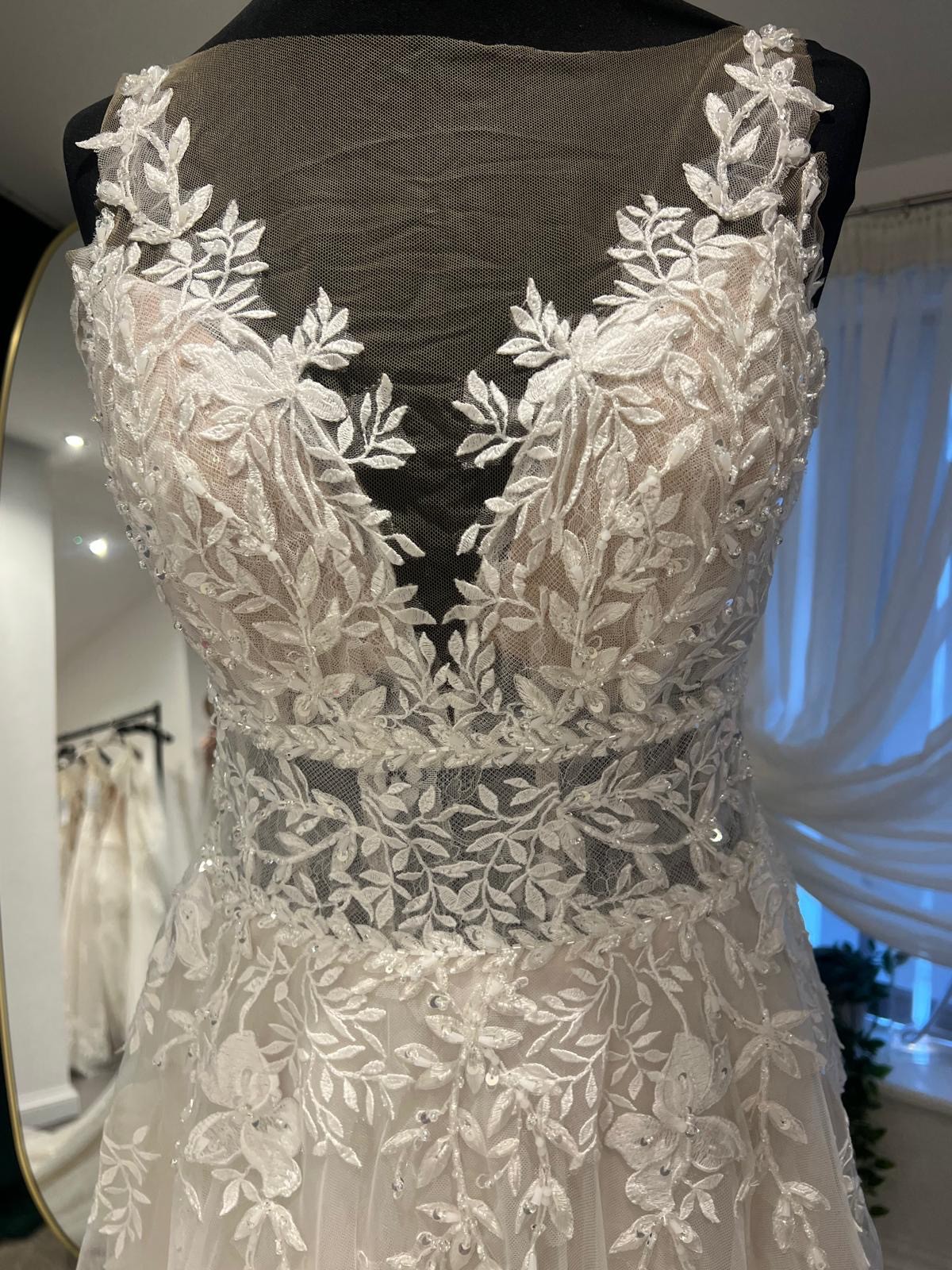 Justin Alexander, Hayes 88366 S New Wedding Dress Save 49