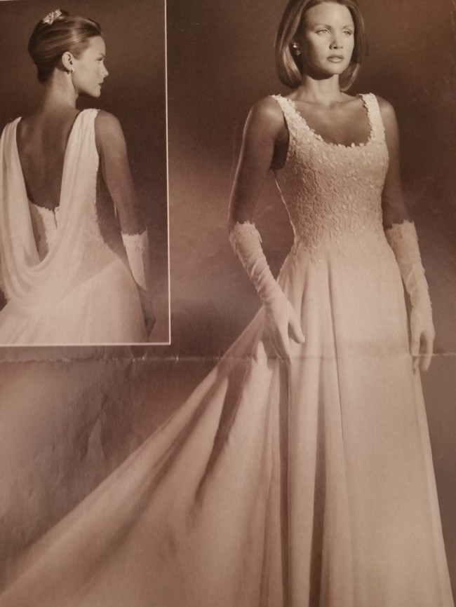 Demetrios Ilissa Used Wedding Dress Stillwhite