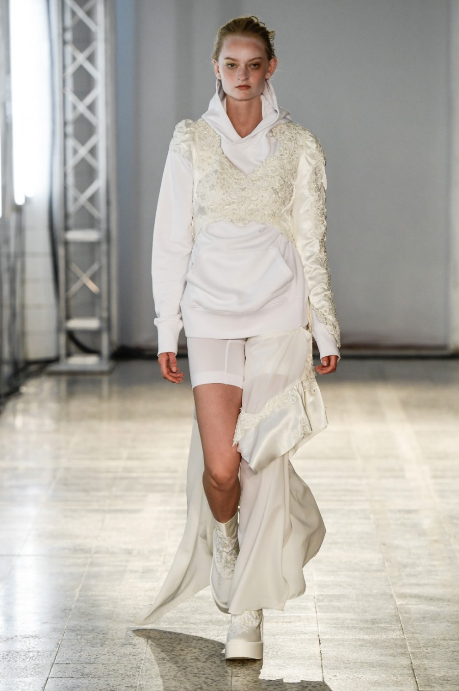 10 Sporty Wedding Dresses Infiltrating the Bridal Scene – Stillwhite Blog