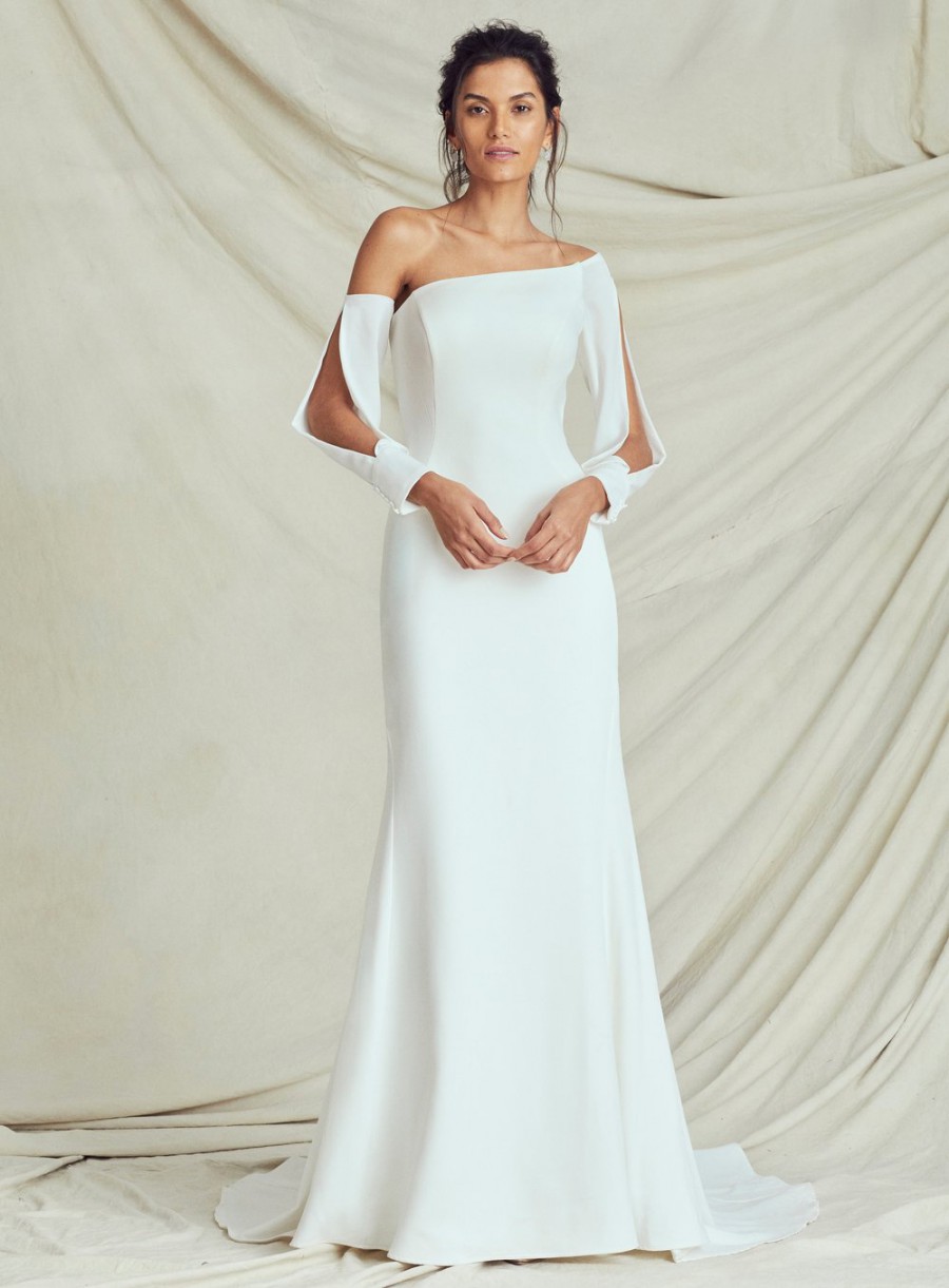 Clean & Classy Minimal Modern Wedding Gowns – The Stillwhite Blog