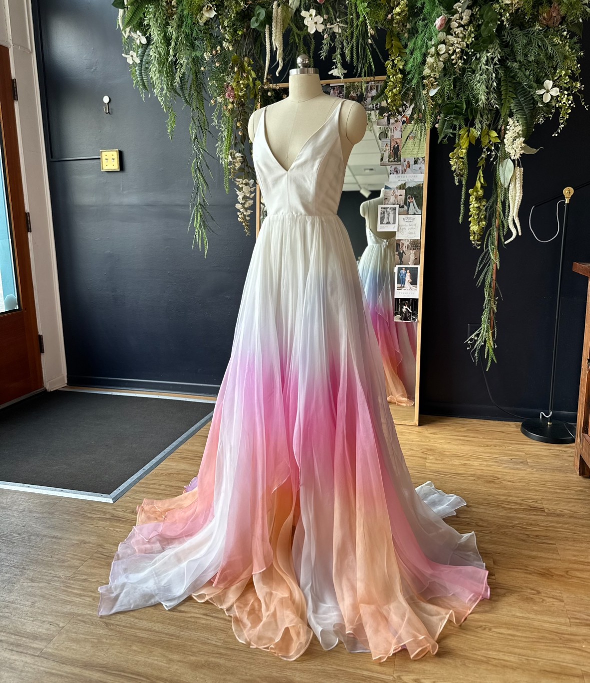 Leanne Marshall, Gabrielle Sunrise New Wedding Dress Save 15% - Stillwhite
