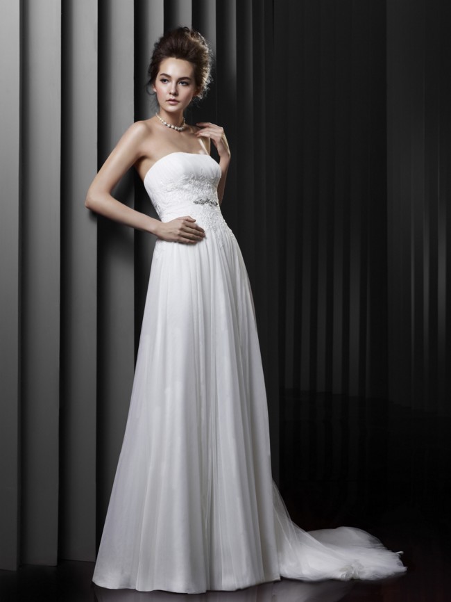 Enzoani BT 13 - 21 Sample Wedding Dress on Sale 58 Off