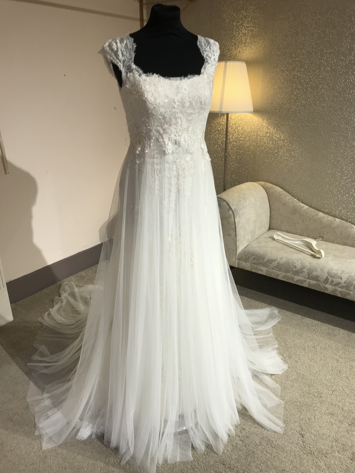 Pronovias Oasis New Wedding Dress Save 55% - Stillwhite