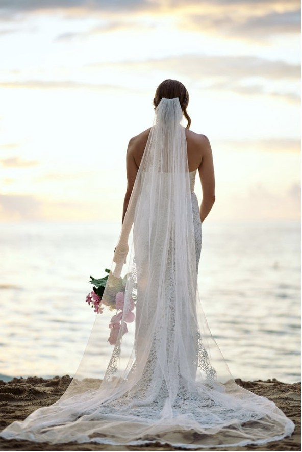 Grace Loves Lace, Joy Wedding Dress Save 43% - Stillwhite