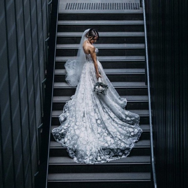 galia lahav still white